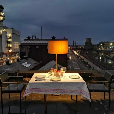Ghostel 1St - Aventure Alternative - Guest House - Arts-Factory-Experience - For Artists, Makers And Open Minds - Attention, We Are Not A Hotel And Are Not Adapted For Everybody - Read Host Warnings Before Reservation - Www,Providence,Be Asbl Charleroi Exterior photo